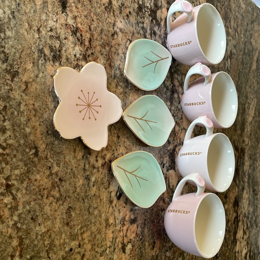 NWT STARBUCKS Tea Set